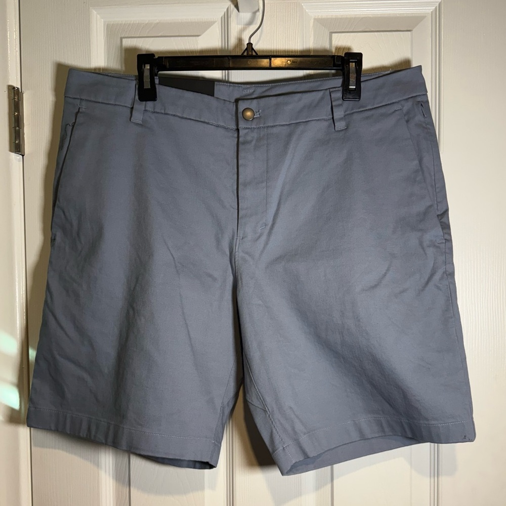NWT Lululemon Men’s Commission Classic-Fit Short 9"Oxford Size 38